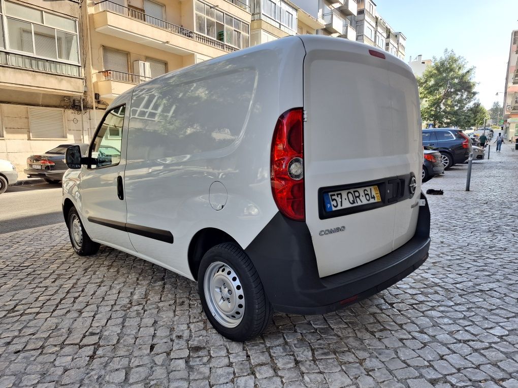 Opel Combo 1.3cdti com IVA