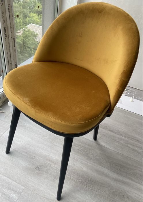 Стул дя кухни или гостинной