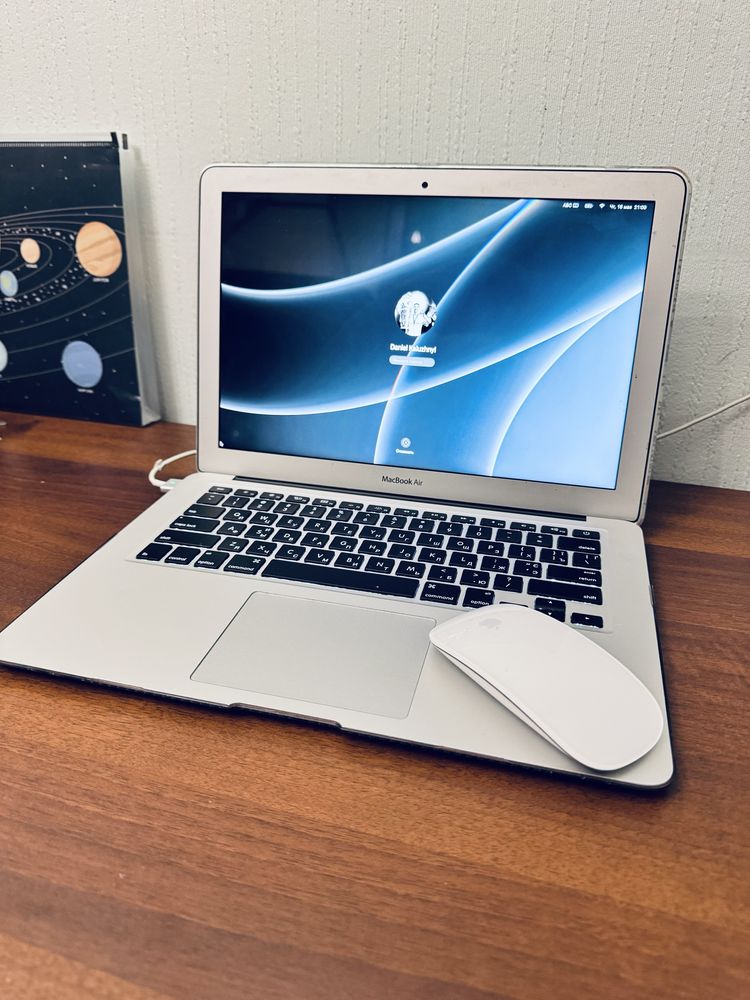 MacBook Air (13-inch, Early 2015)