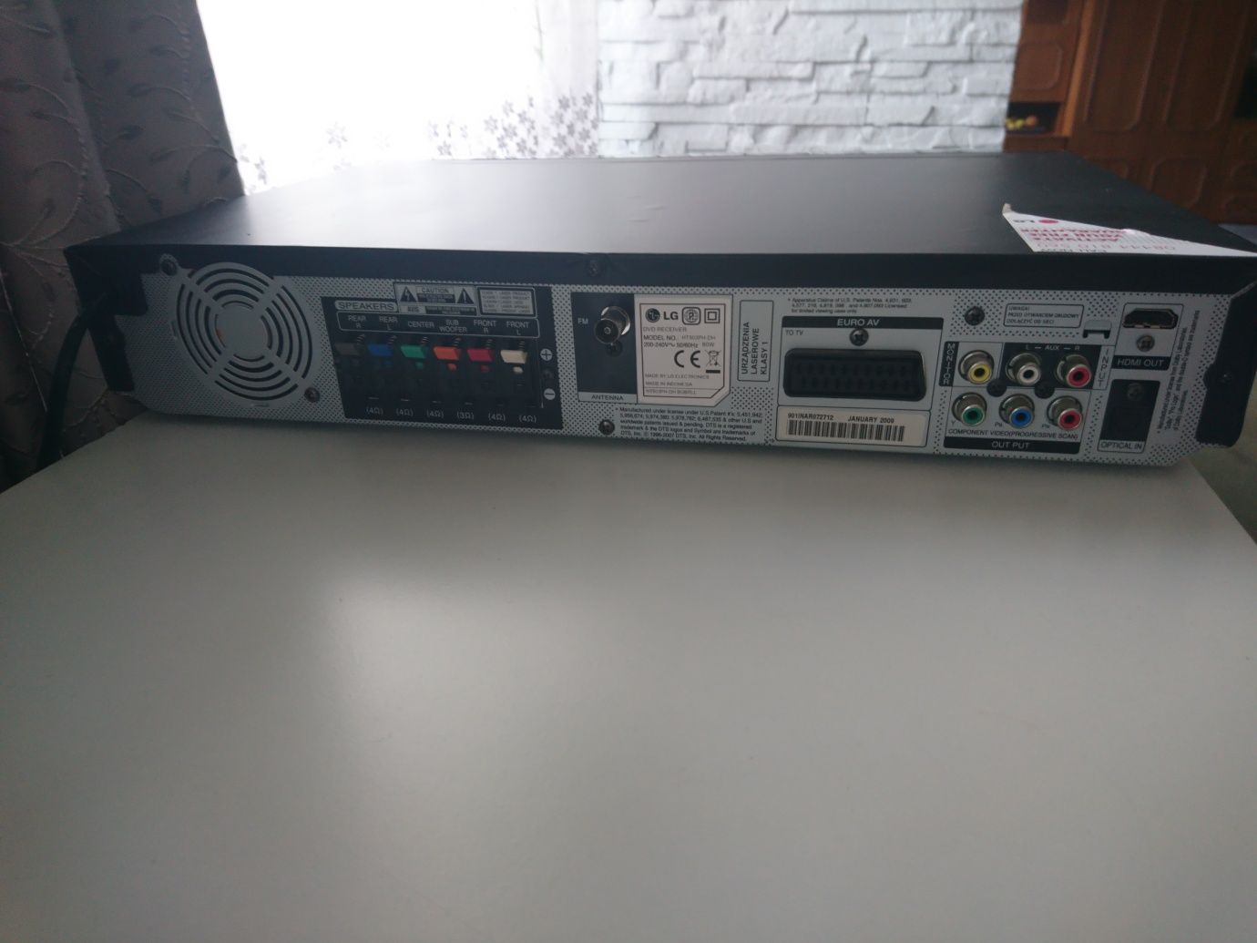 Amplituner kina Domowego LG