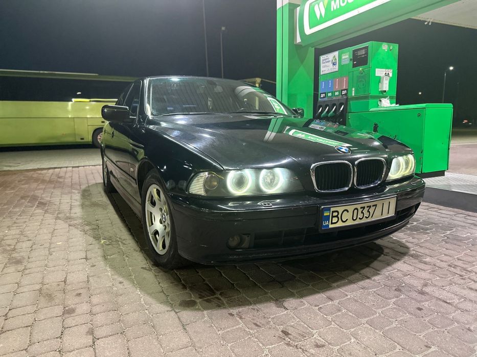 Продам бмв е39 м54б22