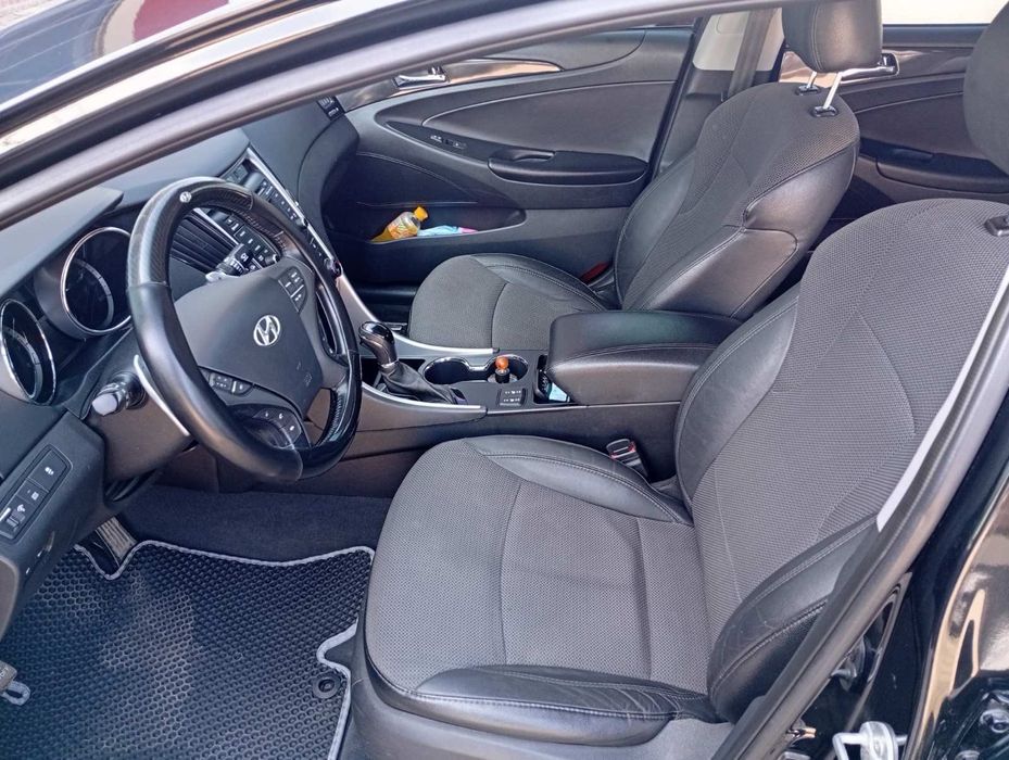 Продам сонату  в доброму стані