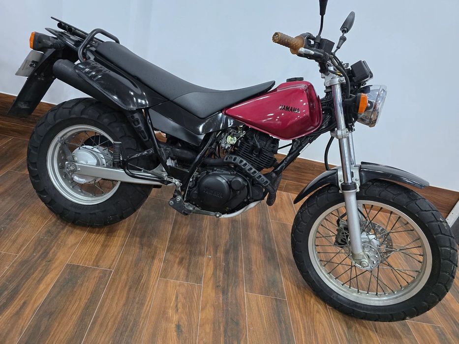 Yamaha TW YAMAHA TW125 TW 125 xtx125