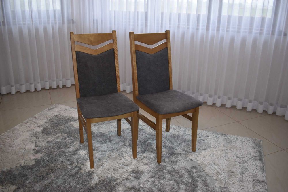 Krzesła powystawowe nowe Okazja