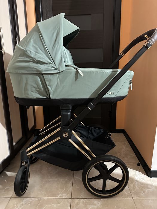 Cybex Priam 4.0 leaf green/ сайбекс візок