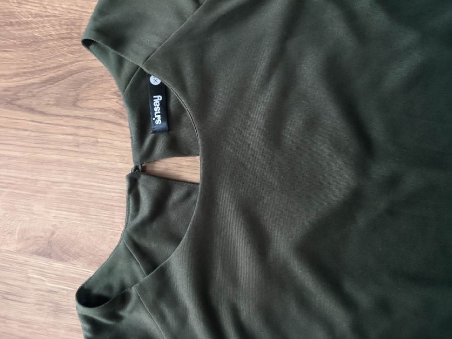 Sukienka na rękaw 3/4 khaki - Sinsay, rozmiar XS