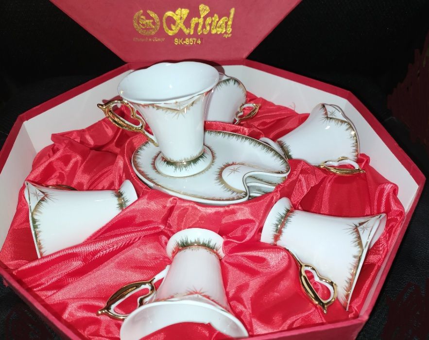 Сервиз кофейный Kristal, набор для кофе с позолотой.Новый