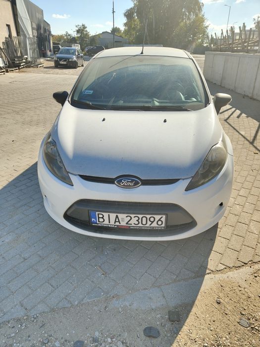 Fiesta 2 osobowa 1,2 bezyna