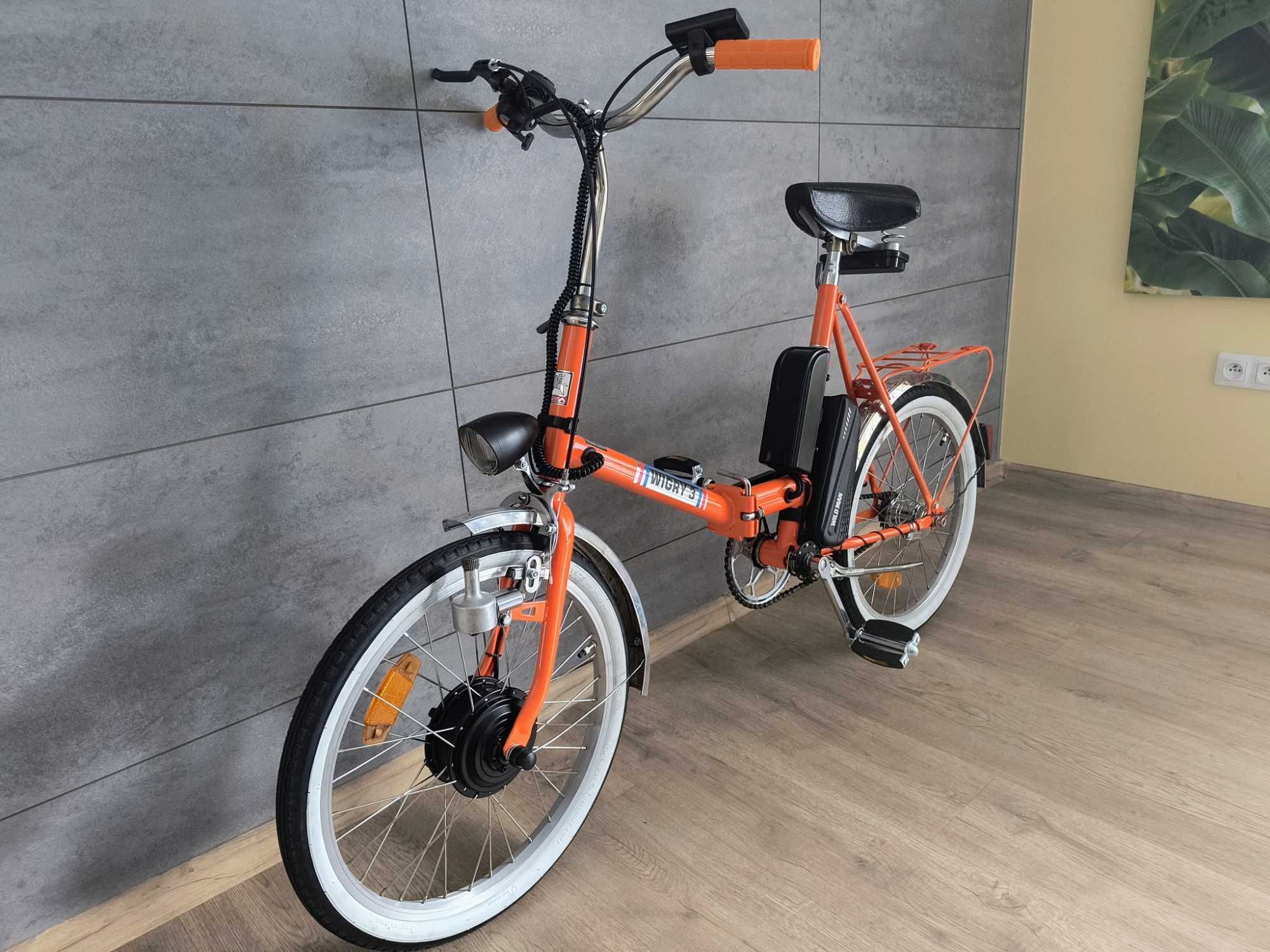 Wigry 3, e-wigry, rower elektryczny, klasyk PRL - pomarańczowy