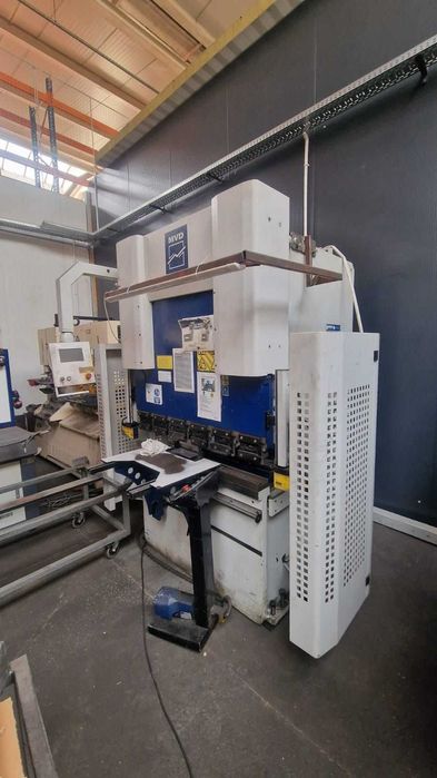 Prasa krawędziowa CNC MVD 80T/2500mm (ok. 2010)