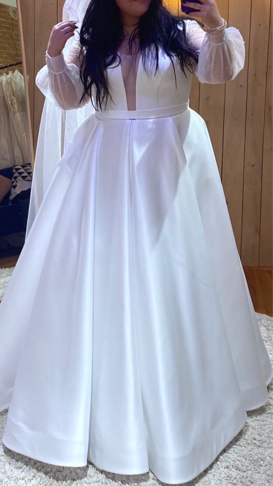 Свадебное платье большого размера невенчанное