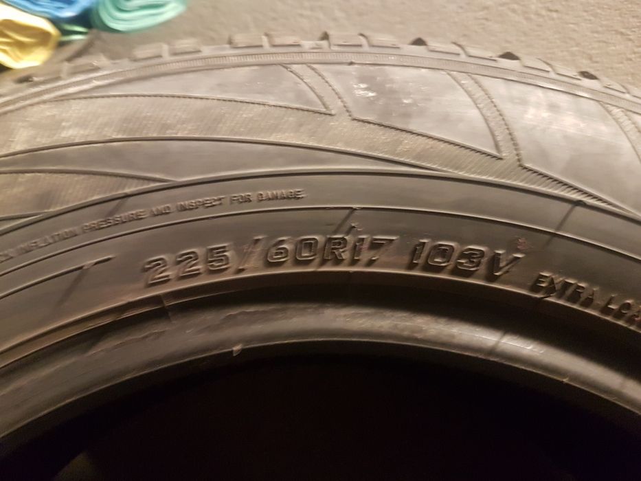 Opony zimowe R17 Falken 225/60/17