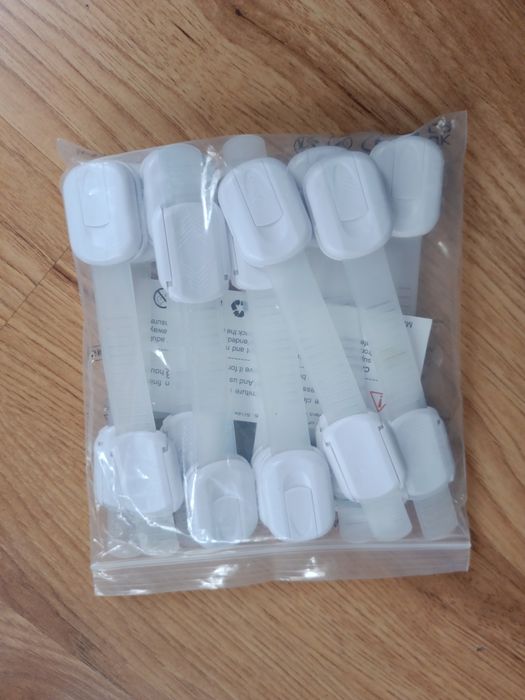 Zabezpieczenie szafek nowe 20 szt