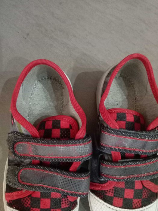 Buty,Sandałki Pumy,trampki