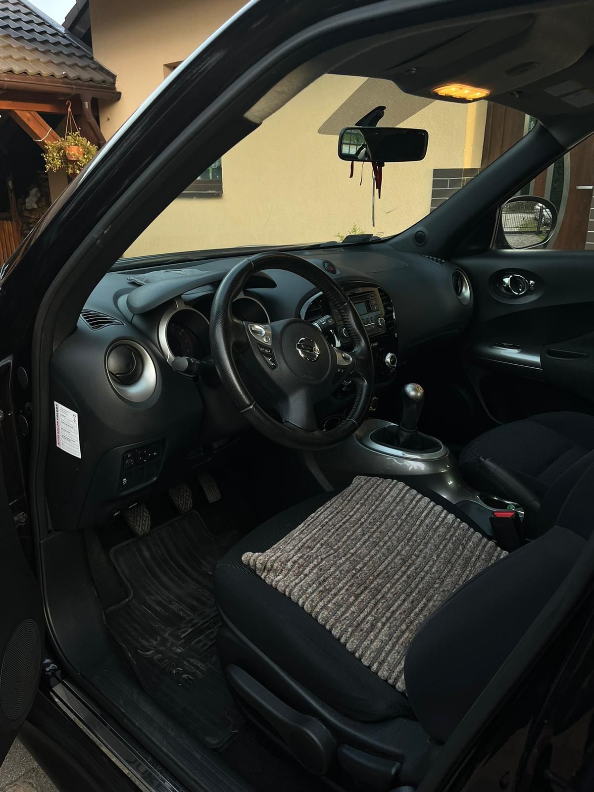 Nissan juke bakłażan