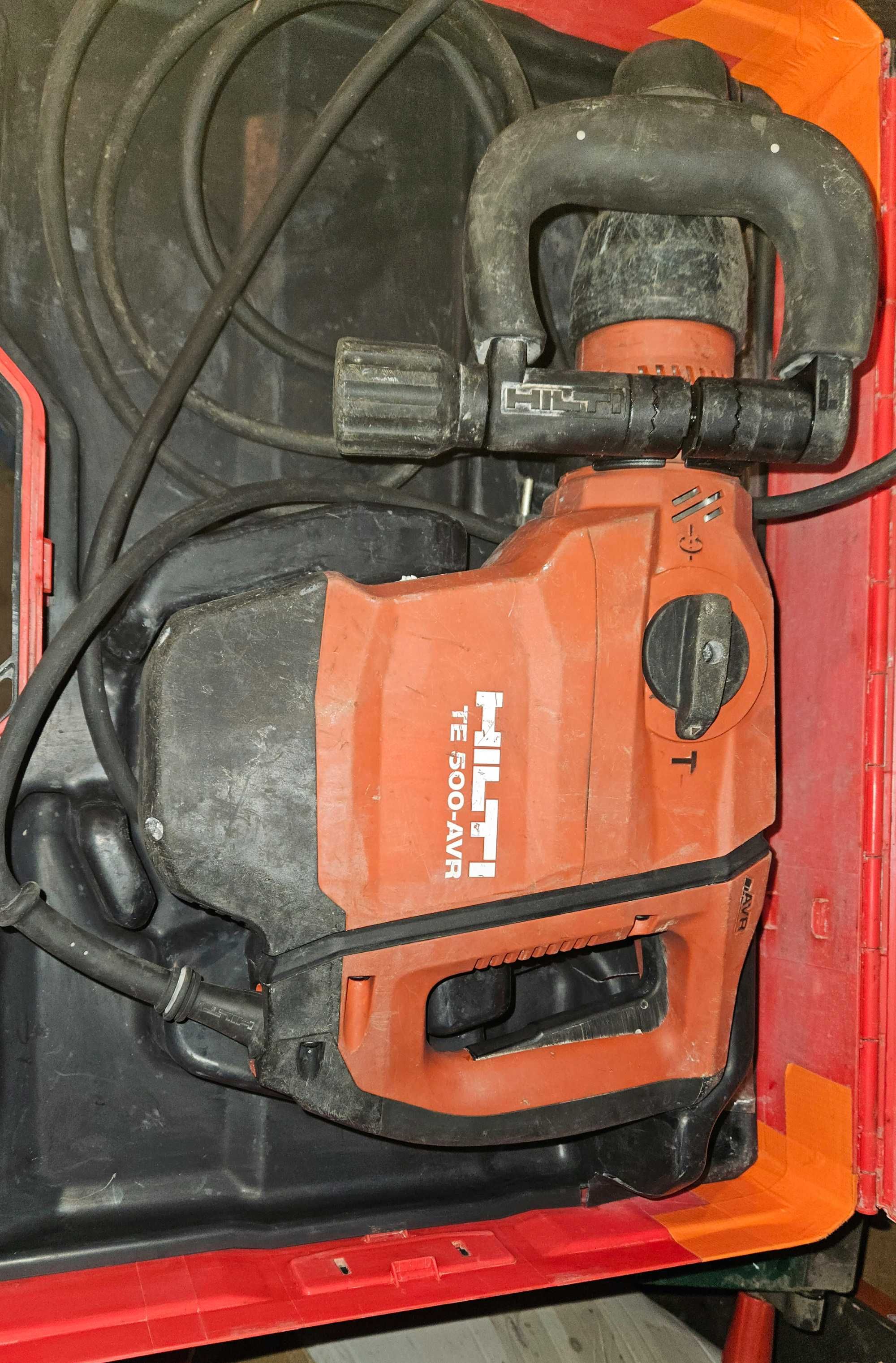 відбійний молоток Hilti TE 500-AVR