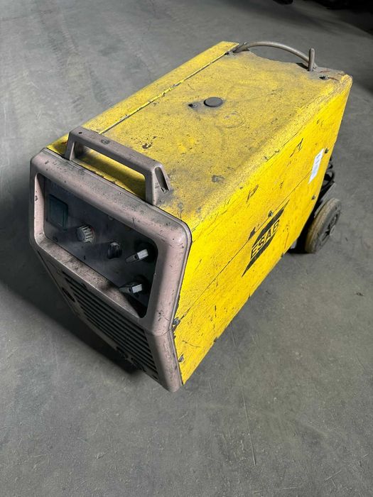 Máquina de Soldadura ESAB