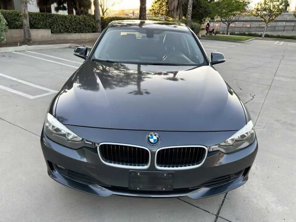 2014 BMW 3 Series 320i