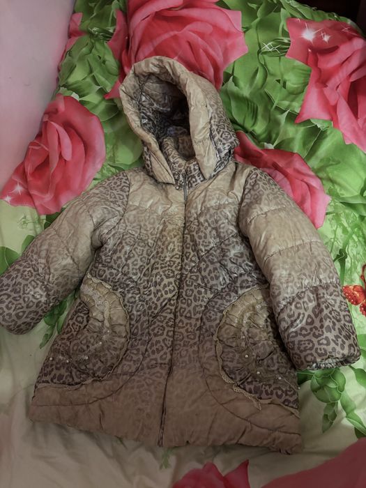 Курточка на 6 рочків