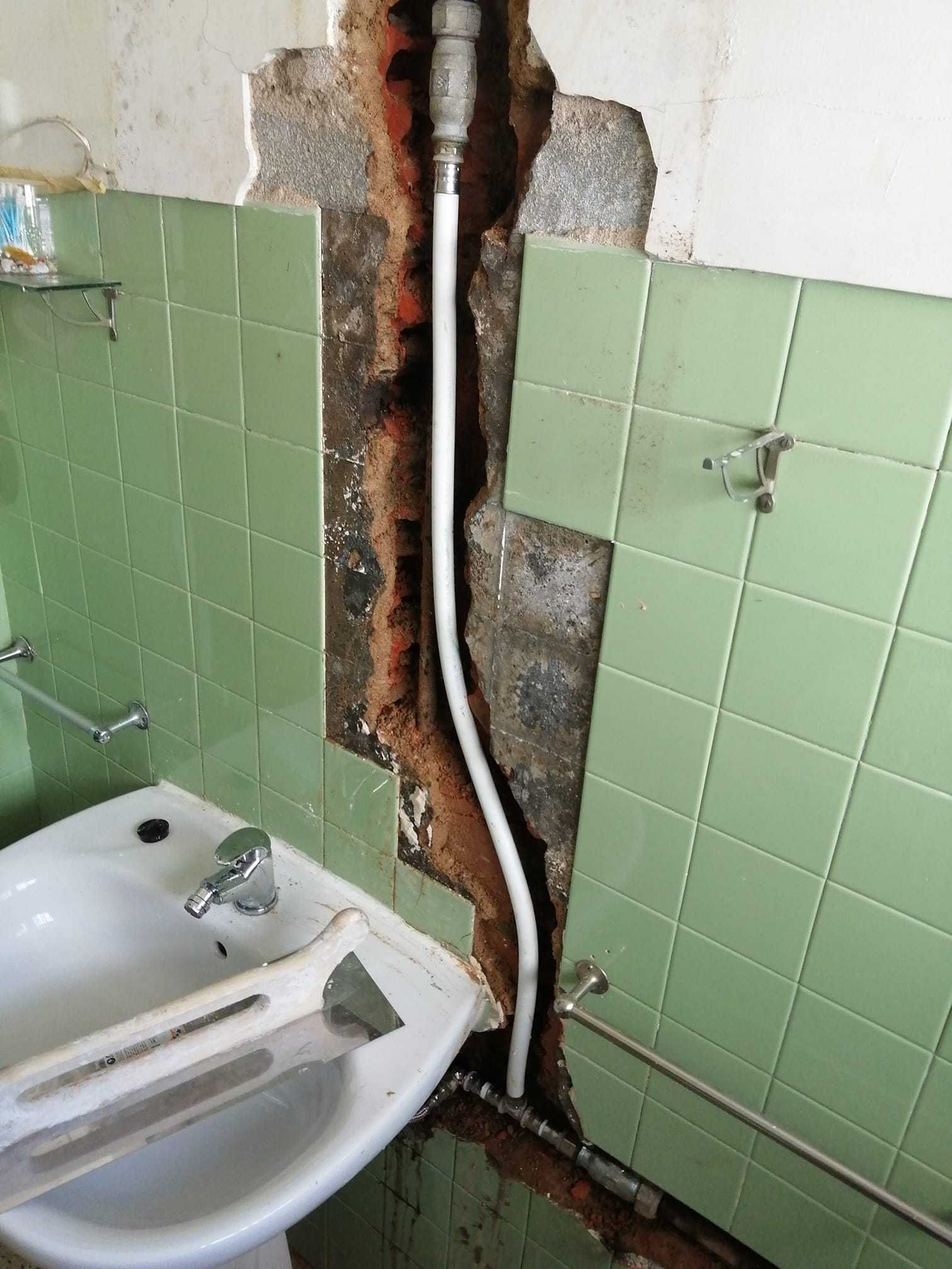 Serviços - Canalização e Remodelações