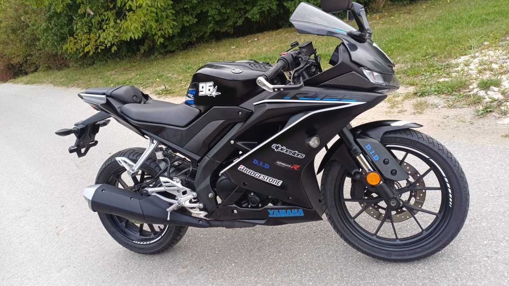 Yamaha yzf 125 r125 cbr abs mt 125
