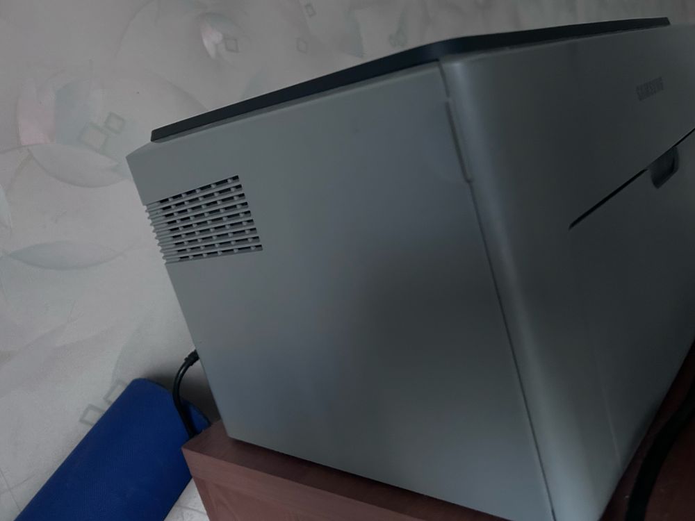 Принтер Samsung ML-2240 Laser Printer