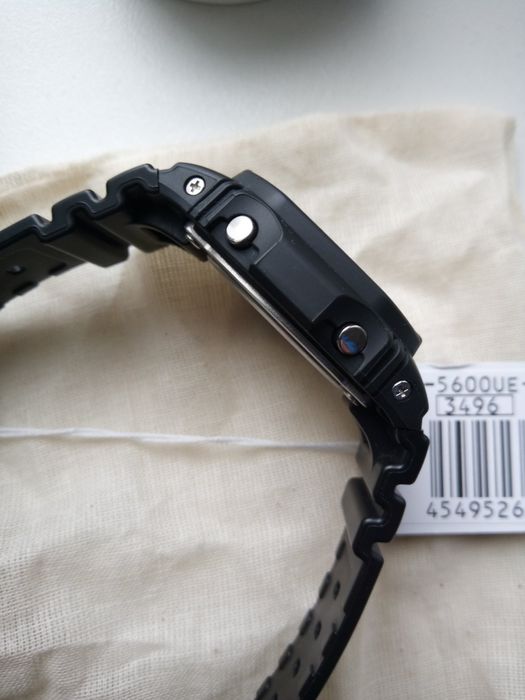Casio g shock g-5600 ue 1