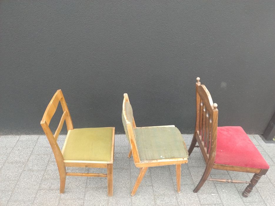 Zestaw starych krzeseł PRL stylizowane  lata 50, 60, 70, 80