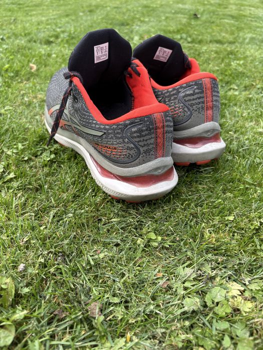Buty do biegania męskie Asics 42, jak nowe