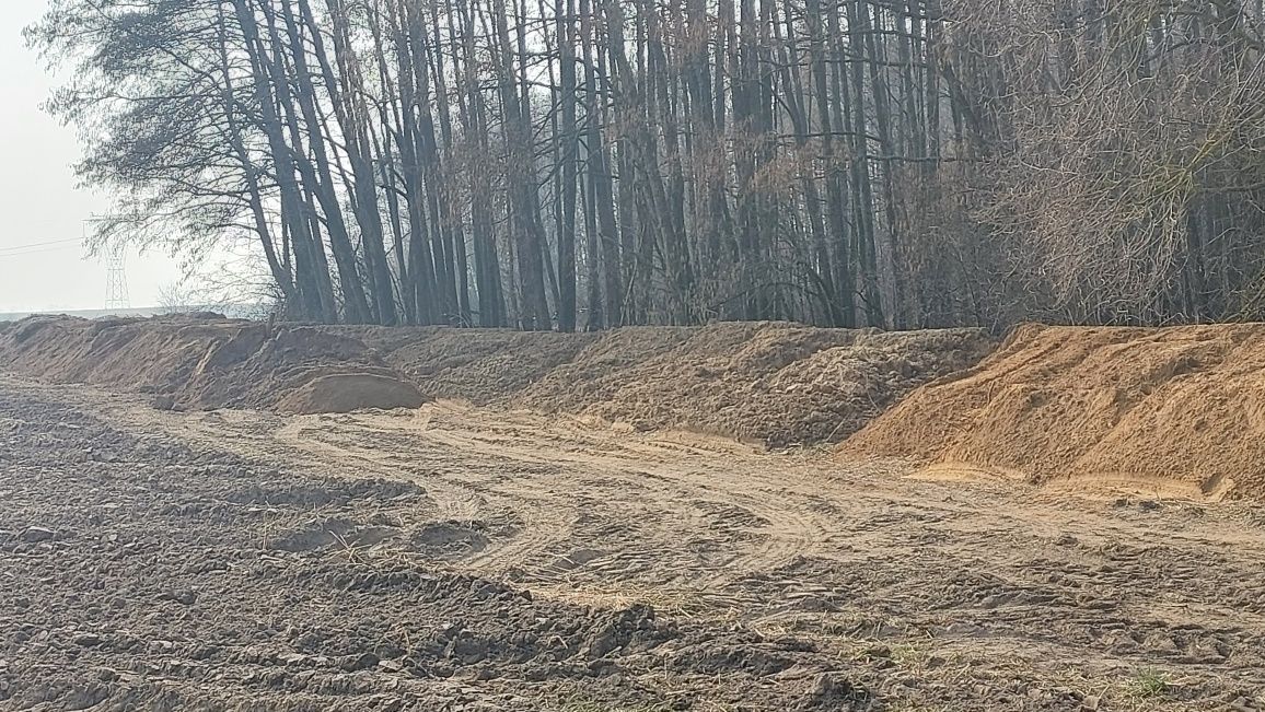 Oddam  w zamian  za wykonanie  i pogłębienie stawu