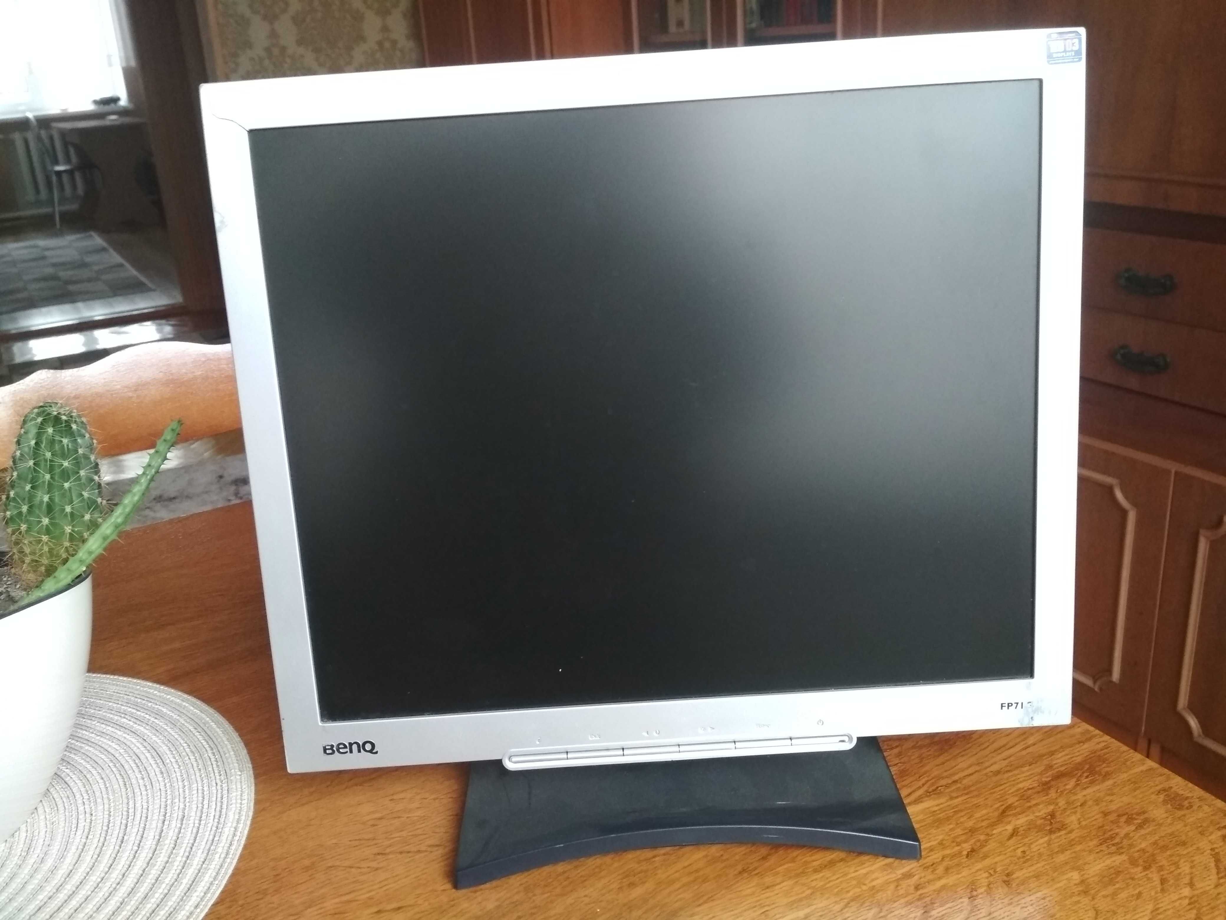 Монітор BenQ FP71G 17" (під ремонт)
