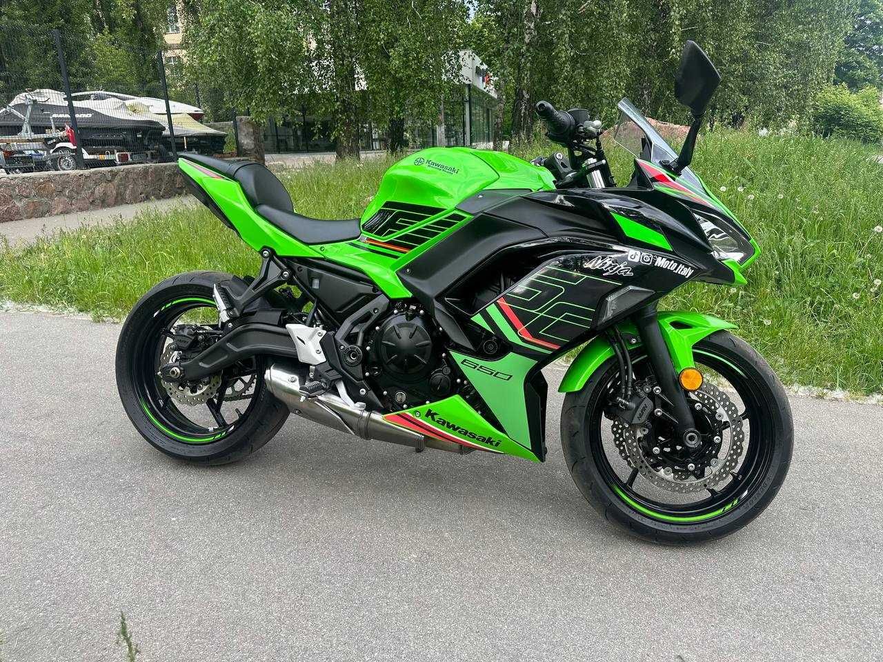 Мотоцикл Kawasaki Z650R 2023 рік 6869 км