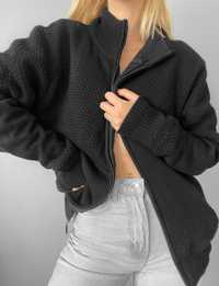 Czarny sweter zapinany na zamek wełna wełniany ciepły vintage oversize