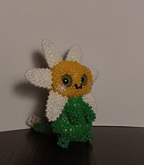 Амігурумі "Ромашка" / ручна робота / вироби з бісеру.