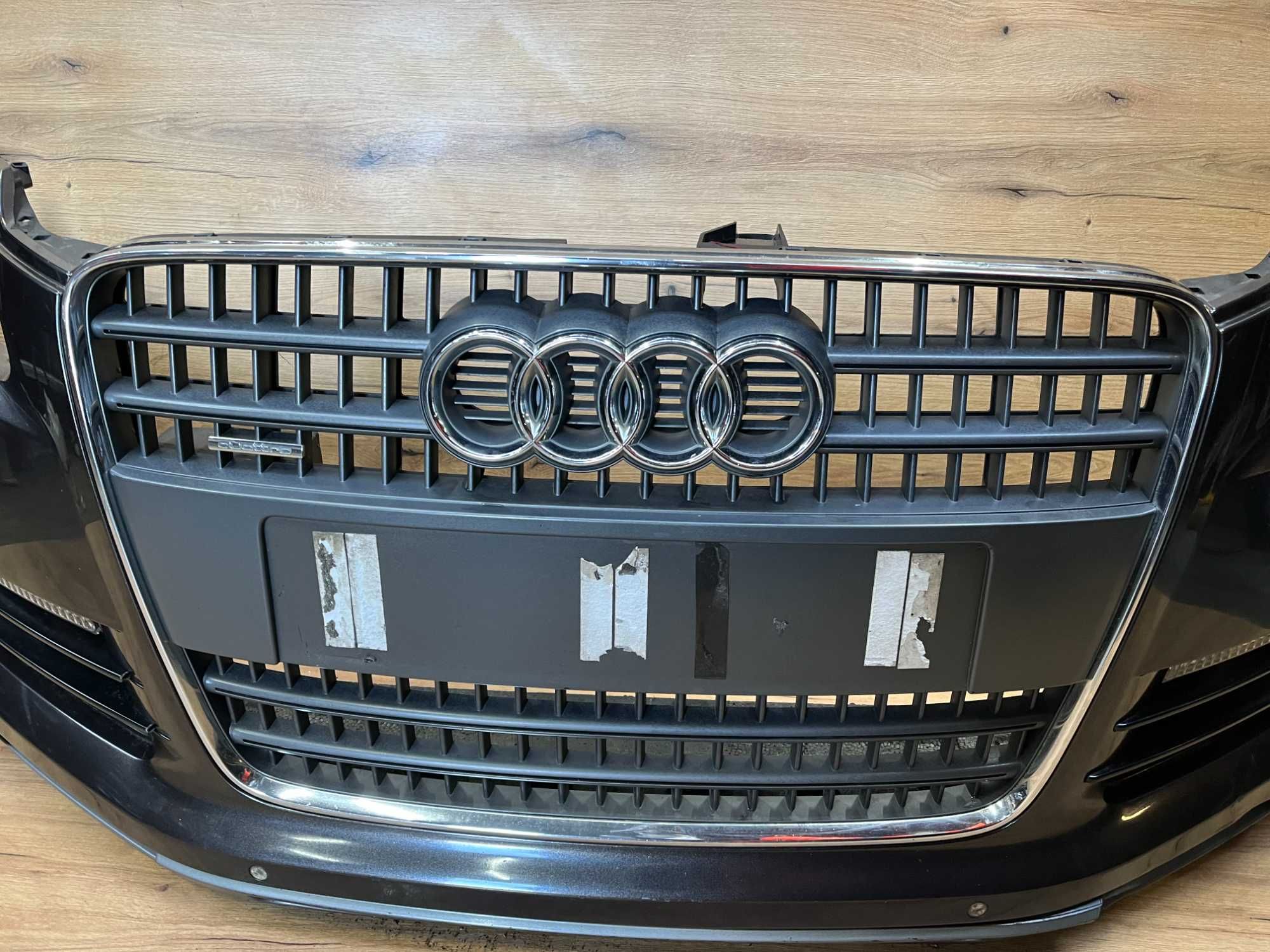 Zderzak przedni Audi Q7 4L Spryski PDC kolor lz7l