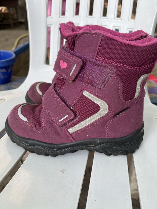 Зимние сапожки на девочку