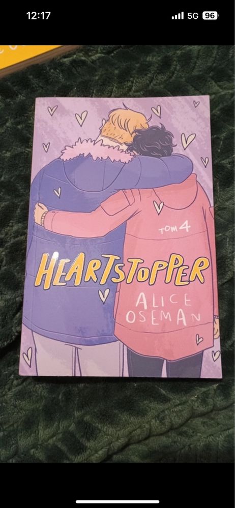 Książki/komiksy heartstopper tom 1,2,3,4 oraz nowela Nick i Charlie