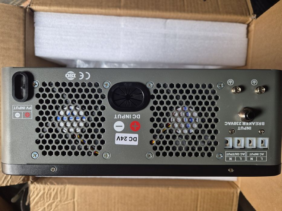 В наявності. Гібридний інвертор DATOUBOSS DT-2430 3KBт 24B