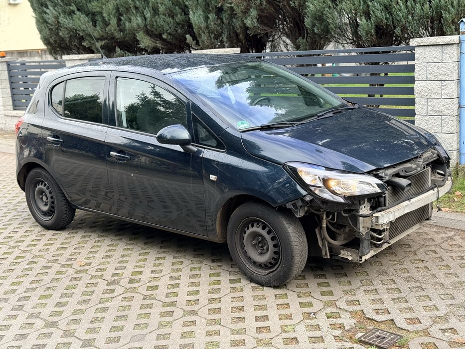 Opel Corsa E 1.4B Tempomat Serwis Pdc Tył