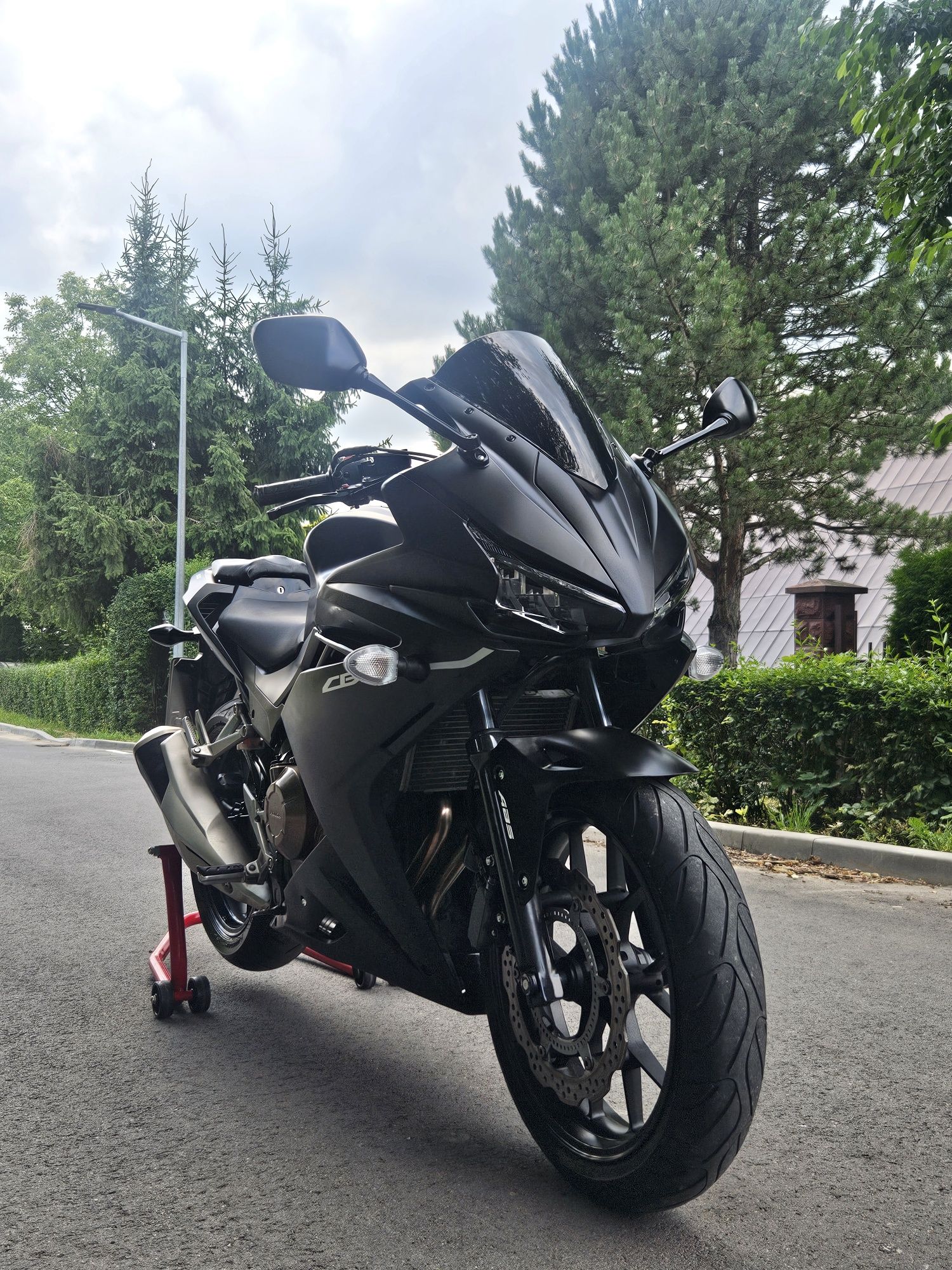 Honda cbr 500 r cbr500rr cbr500r a2 Czarna Niski przebieg