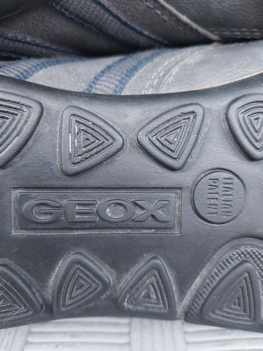 Geox кроссовки мокасины оригинальные раз 42-42.5