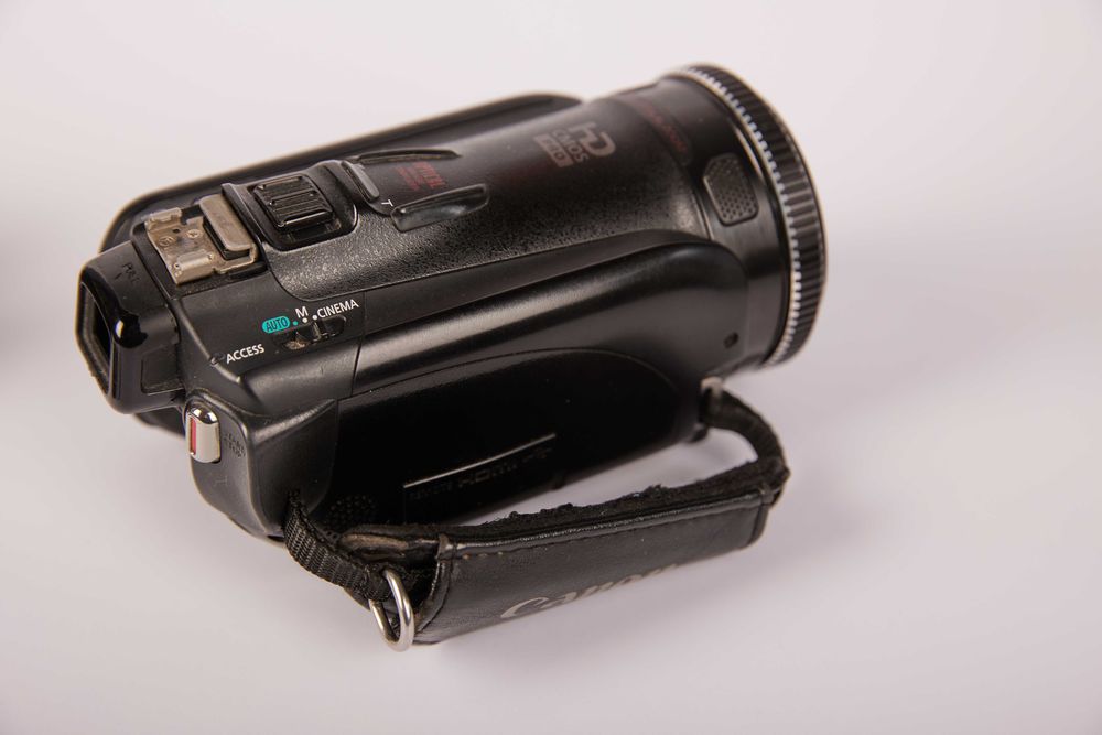 Canon legria HF G10