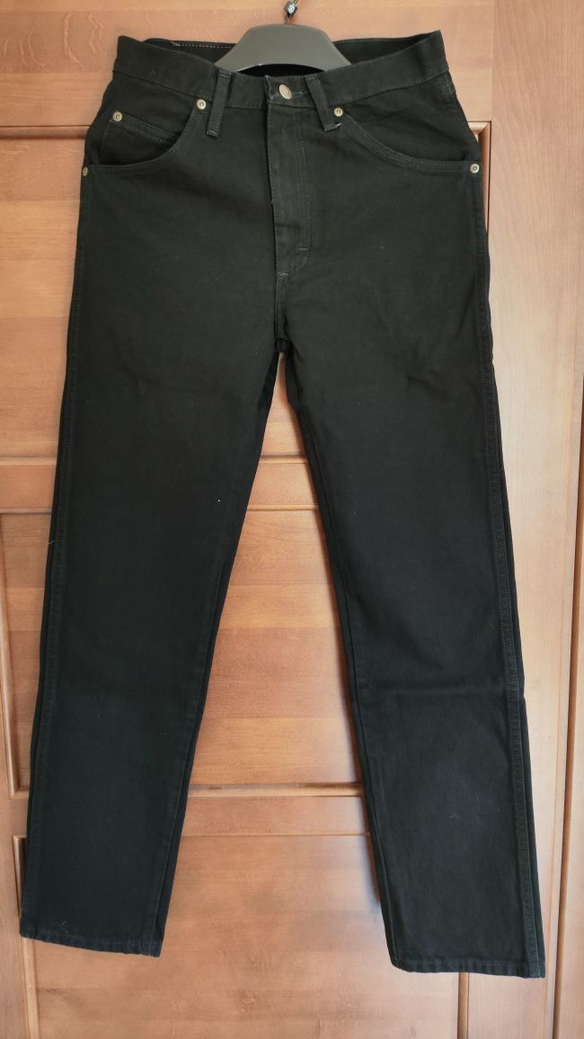 Wrangler Classic Fit czarne męskie jeansy rozm 30/32 jak 29/32