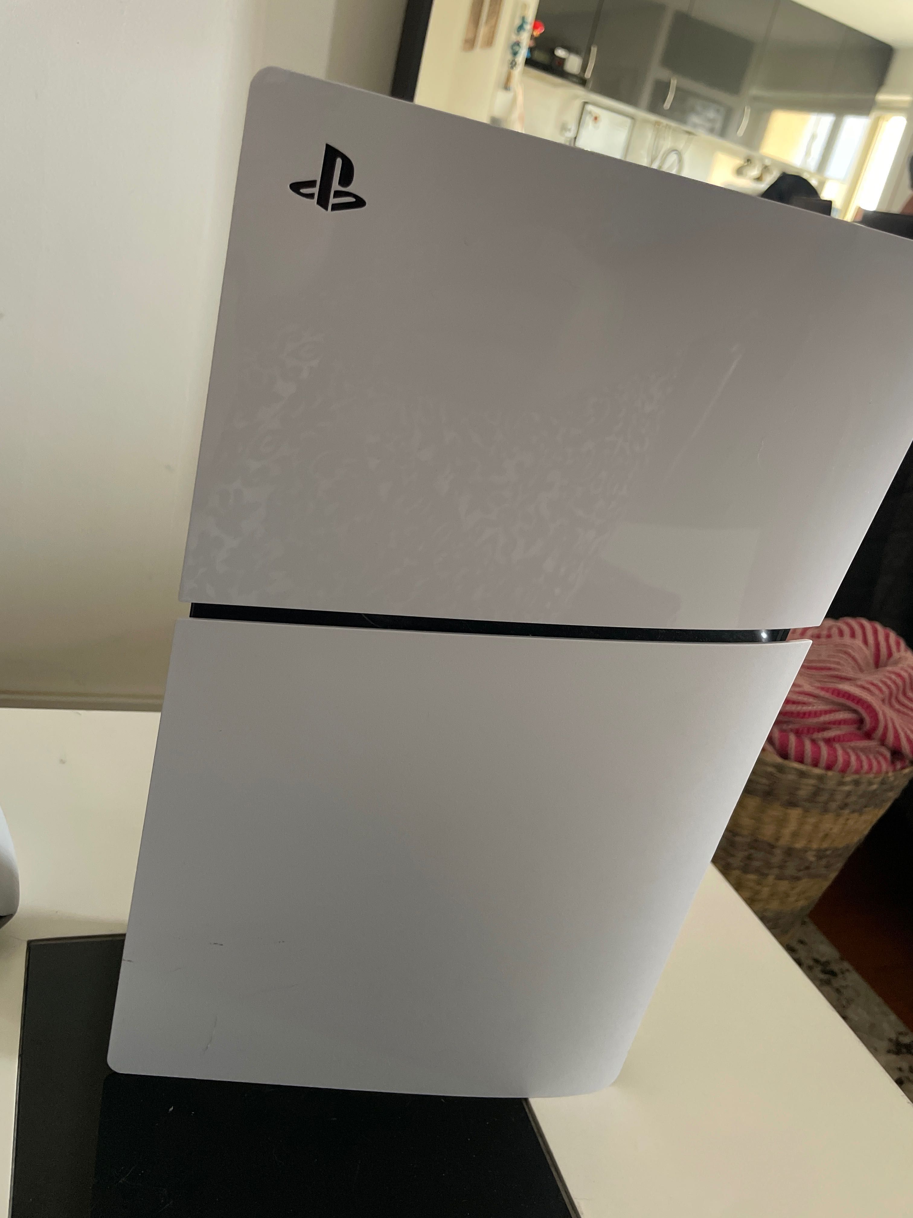 PlayStation - Consola PS5 Slim (1 TB)