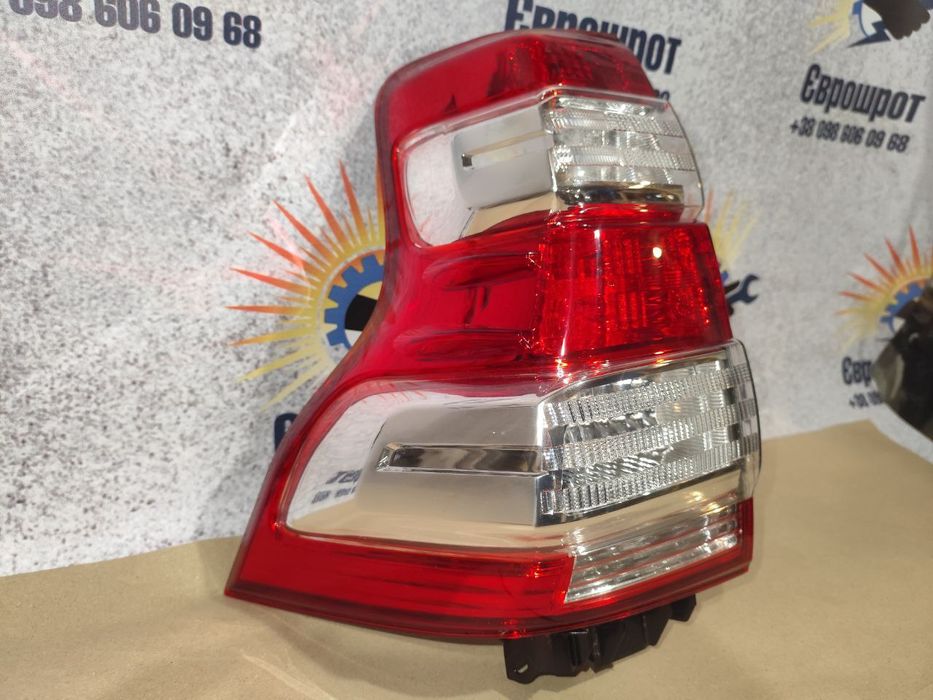 Ліхтар задній лівий Toyota Land Cruiser Prado 14