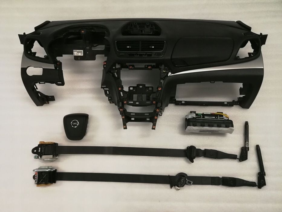KONSOLA KOKPIT OPEL MOKKA AIRBAG