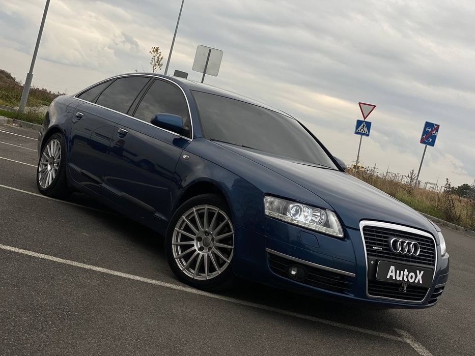 Машина в хорошому стани ауды а6 с6 3.0Д 2006 рік подаю машина 
3.0дизе