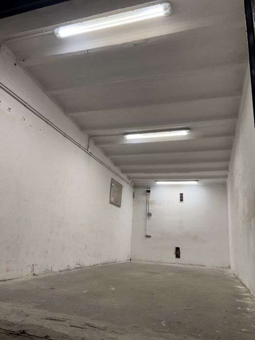 Garaż do wynajęcia Bemowo Himalajska Wynajem schowek magazyn wynajmę