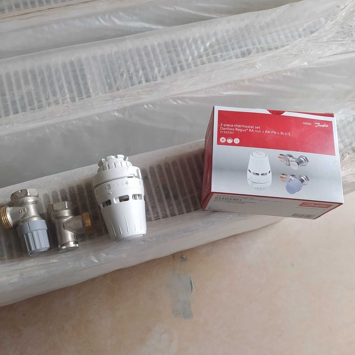 Сталеві радіатори DJOUL+Радіваторні комплекти Danfoss Regus