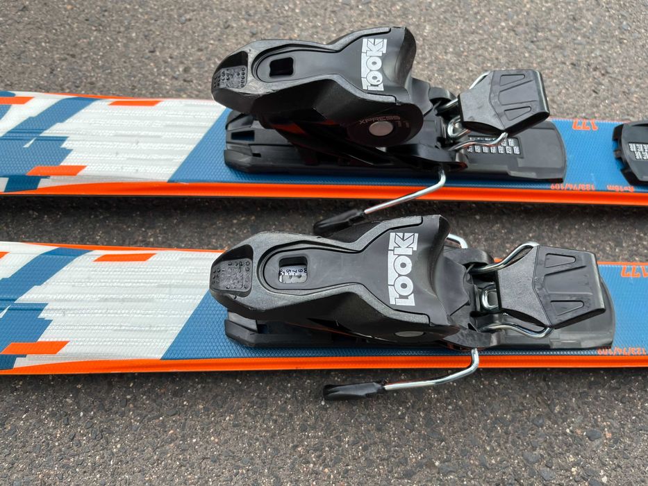 Narty ROSSIGNOL REACT R4 CARBON 177 cm rocker 2023 BDB STAN!
